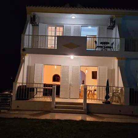 Villa Paradise Bicas