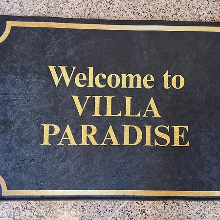 Paradise فيلة