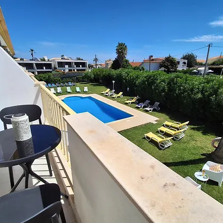 Paradise البوفيرا