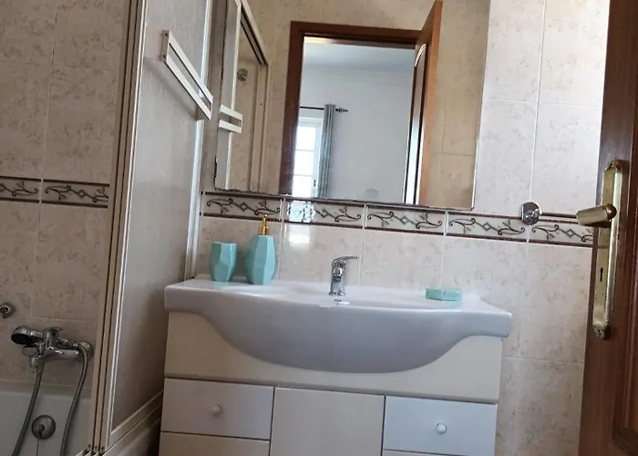 Villa Paradise Вилла Bicas